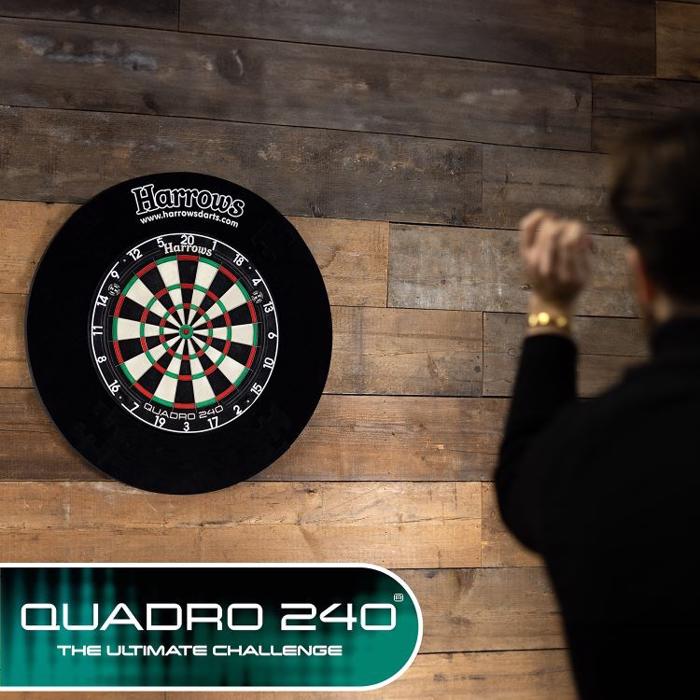 Quadro 240 dartskive fra Harrows